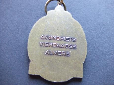 Almere avond fietsvierdaagse (2)